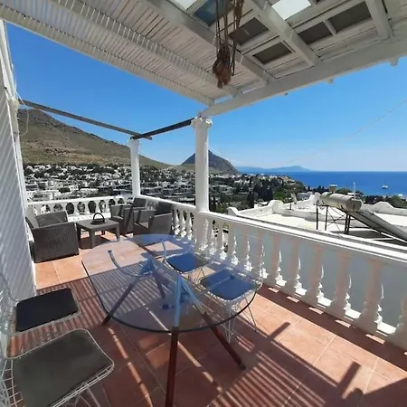 Apartamento Bodrum, Akyarlar Karaincir Manzarili 1+1 Genis Bodrum
